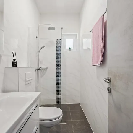 Tomicich By Interhome Casa vacanze *